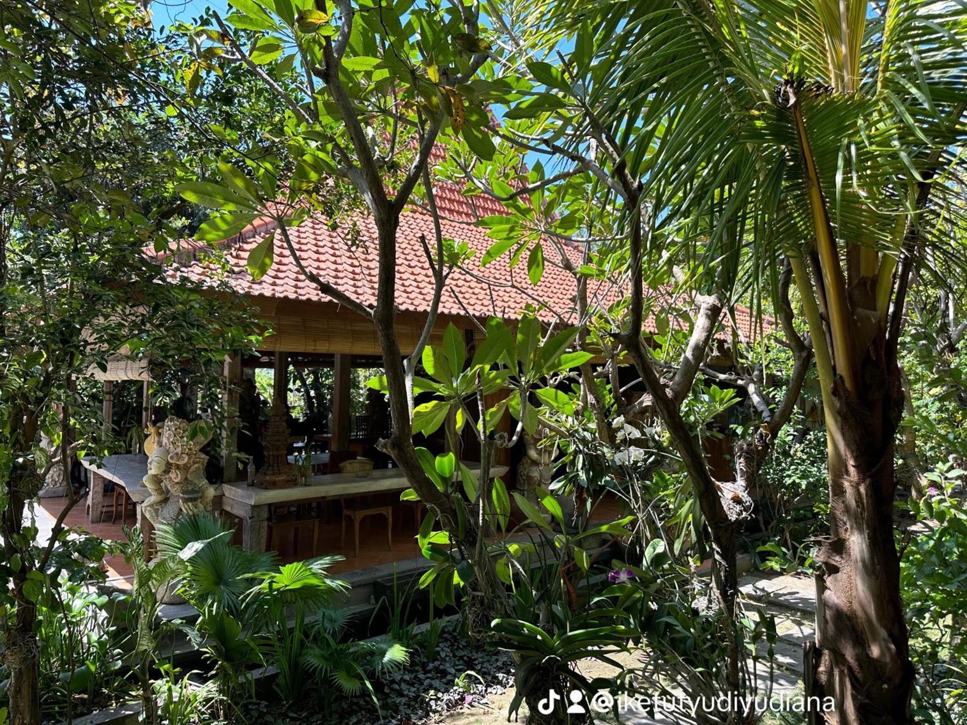 Bali Telaga Hati Yoga Healing And Retreat Center Hostel Санур Экстерьер фото