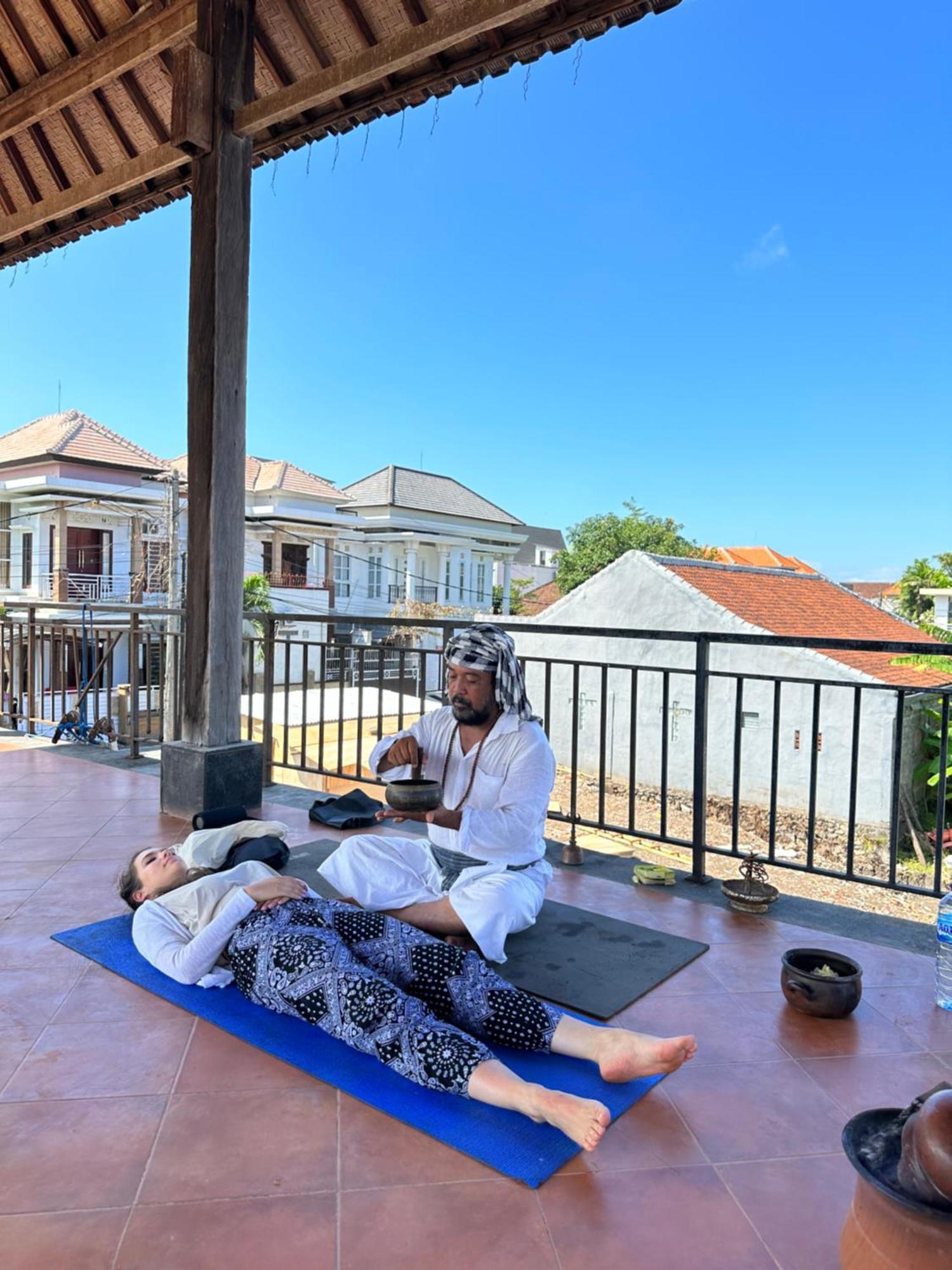 Bali Telaga Hati Yoga Healing And Retreat Center Hostel Санур Экстерьер фото